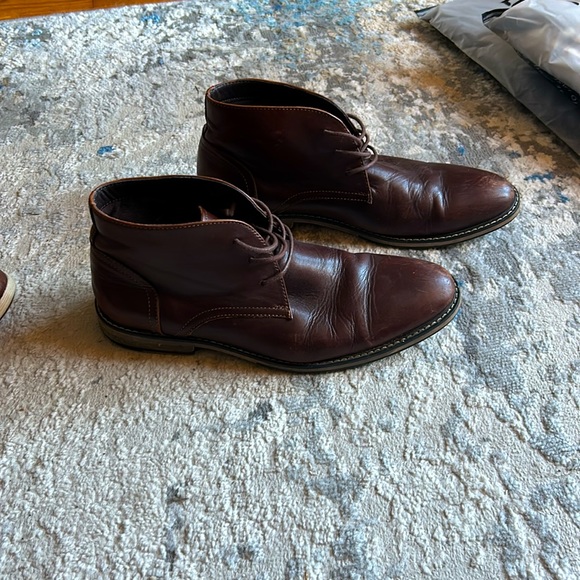 Express chukkas, dark brown. Worn only for meetings. Comfortable. - Picture 2 of 3